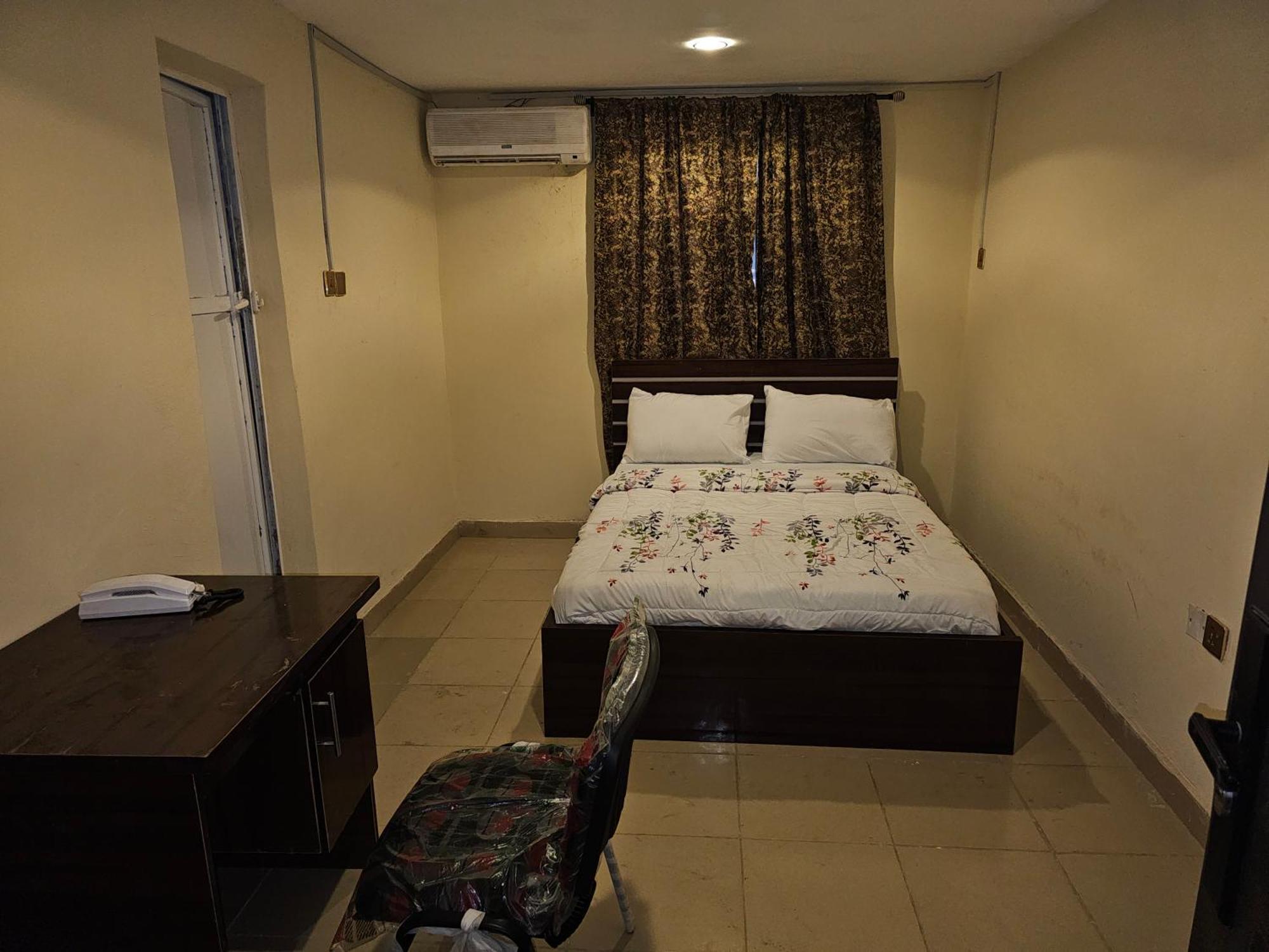 Bmh Hotel & Suites Ibadan Kültér fotó